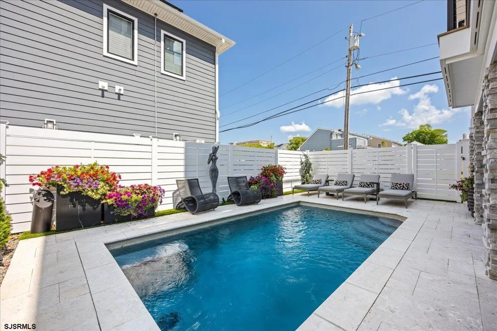 3501 Winchester Ave Longport, NJ 08403