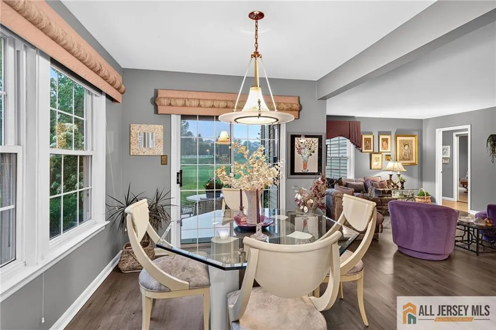 5 Hillsborough Drive #5B Monroe, NJ 08831