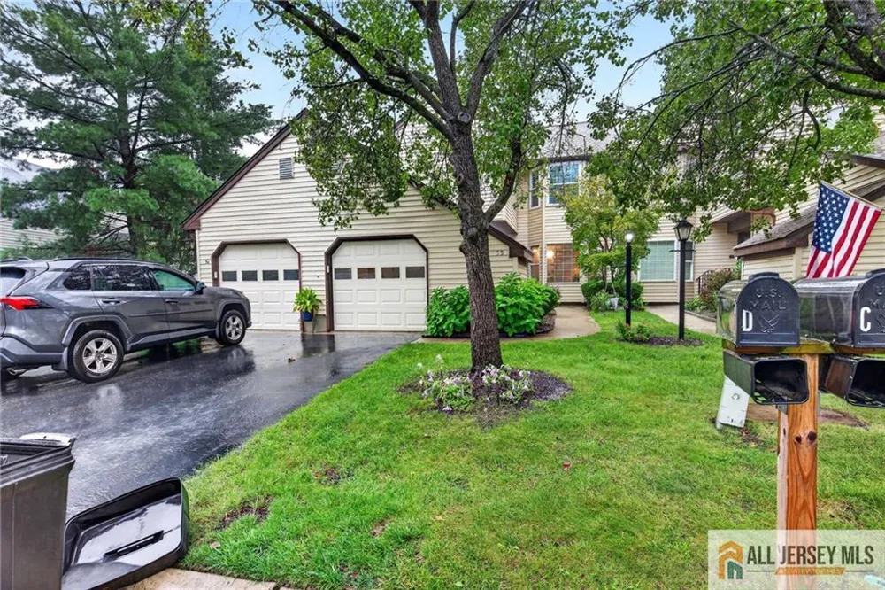5 Hillsborough Drive #5B Monroe, NJ 08831