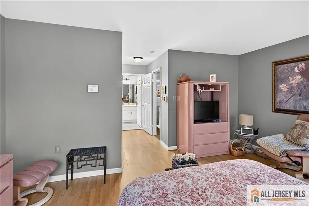 5 Hillsborough Drive #5B Monroe, NJ 08831