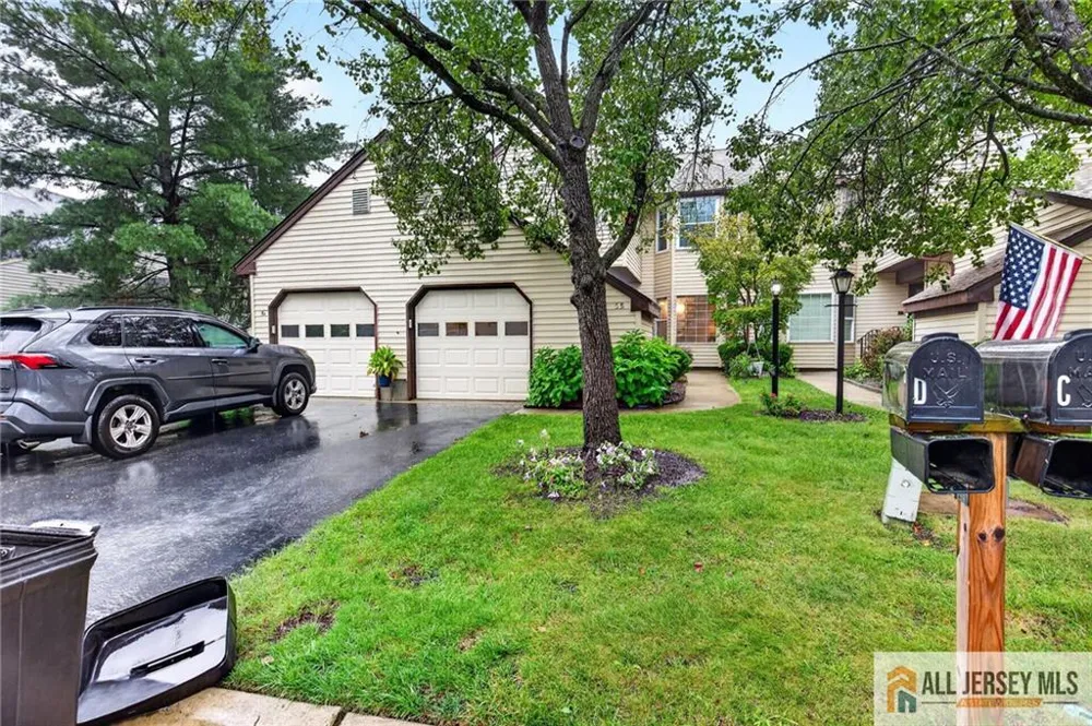 5 Hillsborough Drive #5B Monroe, NJ 08831