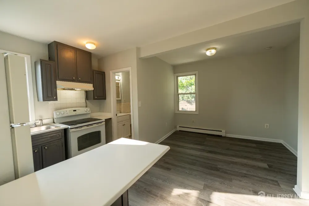 337 convery Boulevard #2 Perth Amboy, NJ 08861