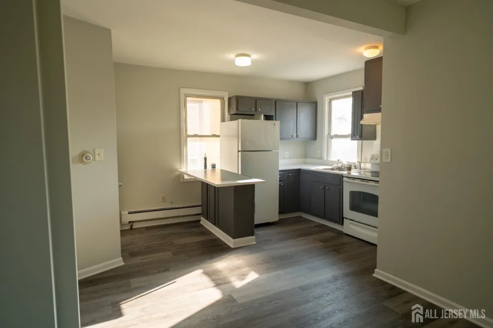 337 convery Boulevard #2 Perth Amboy, NJ 08861