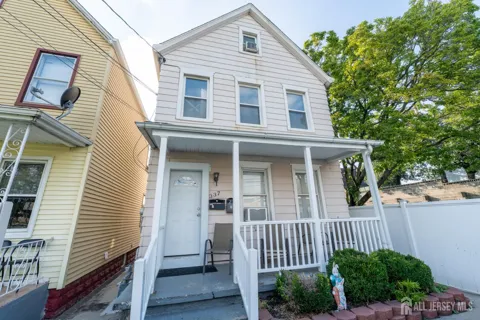 337 convery Boulevard #2