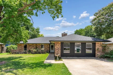 110 Bryn Mawr Lane