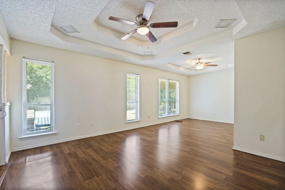 110 Bryn Mawr Lane Waxahachie, TX 75165