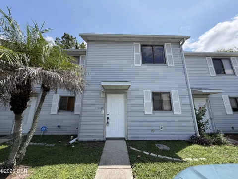 1105 Deer Springs Road