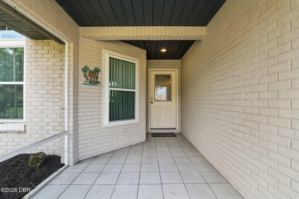 2504 Glenwood Drive Edgewater, FL 32141