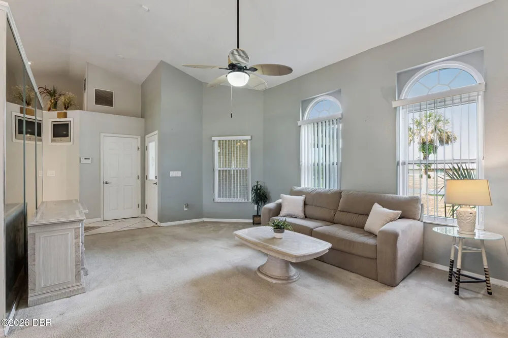 2504 Glenwood Drive Edgewater, FL 32141