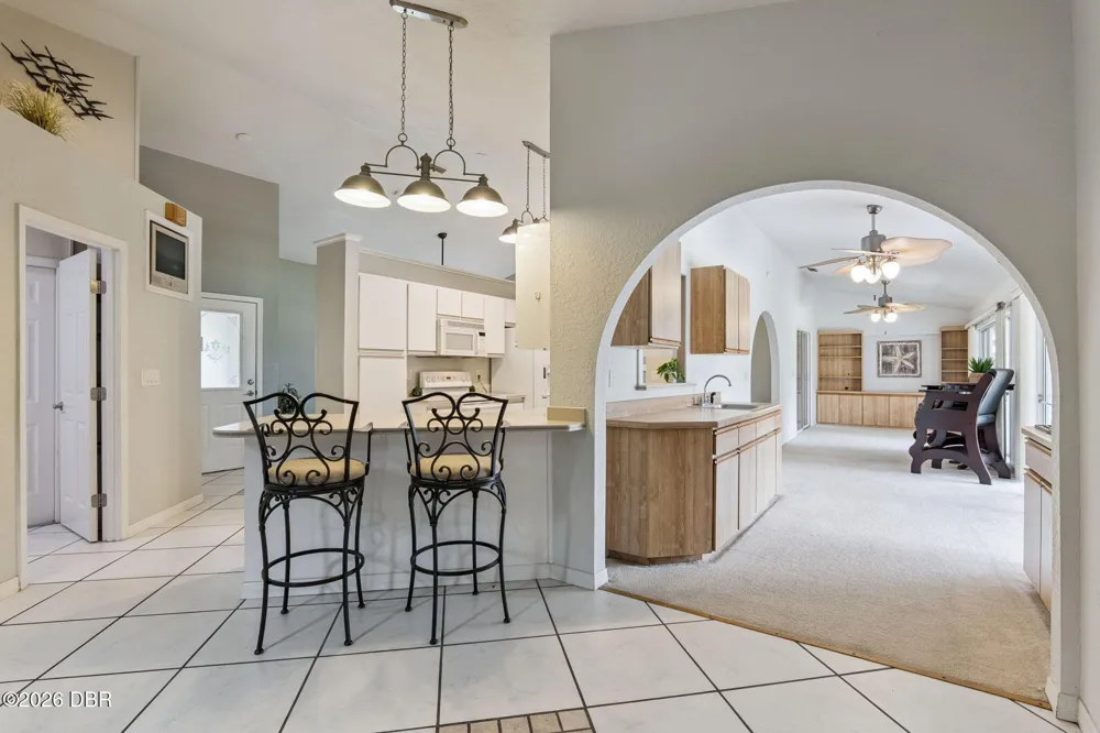 2504 Glenwood Drive Edgewater, FL 32141