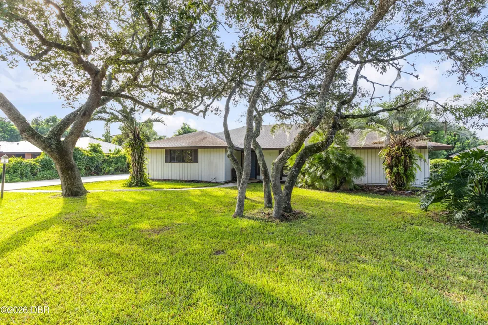 530 Club House Boulevard New Smyrna Beach, FL 32168