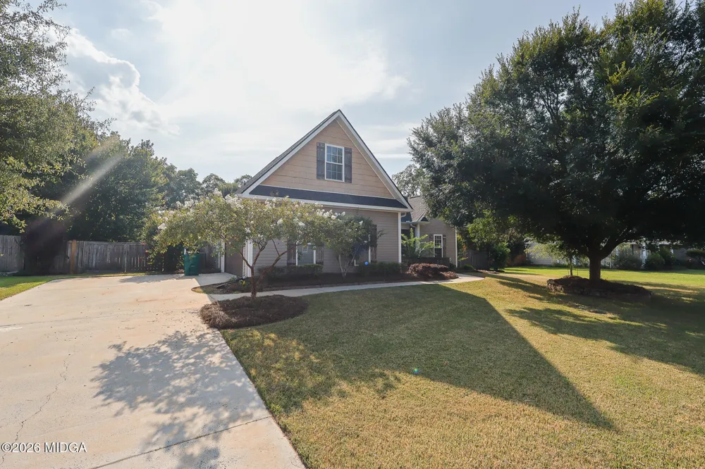 137 Pond Drive Kathleen, GA 31047