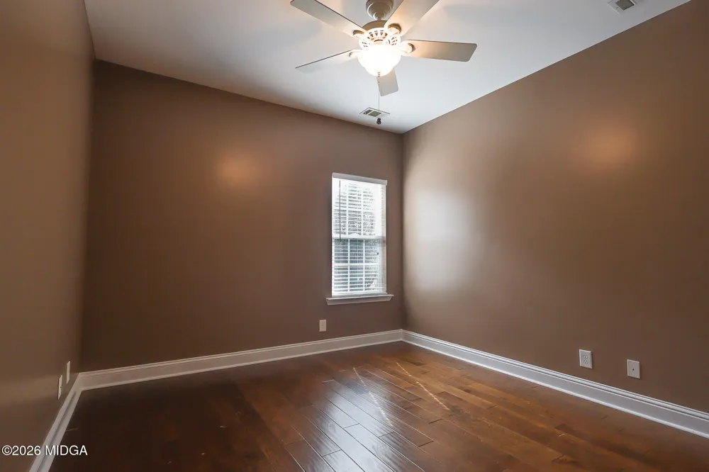 137 Pond Drive Kathleen, GA 31047