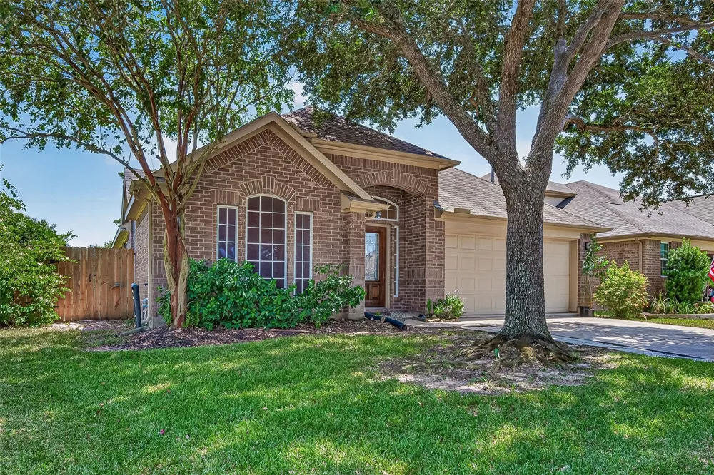 2014 Foxgate Drive Rosenberg, TX 77471