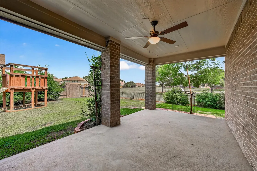 2014 Foxgate Drive Rosenberg, TX 77471