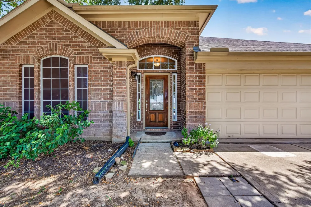 2014 Foxgate Drive Rosenberg, TX 77471