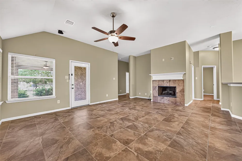 2014 Foxgate Drive Rosenberg, TX 77471