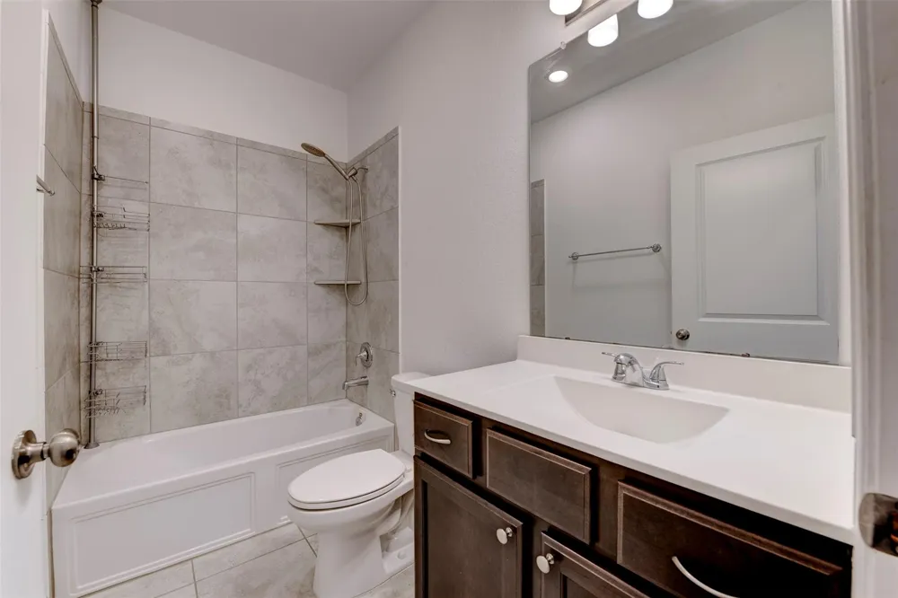 2315 Ocean Pass Lane Richmond, TX 77469