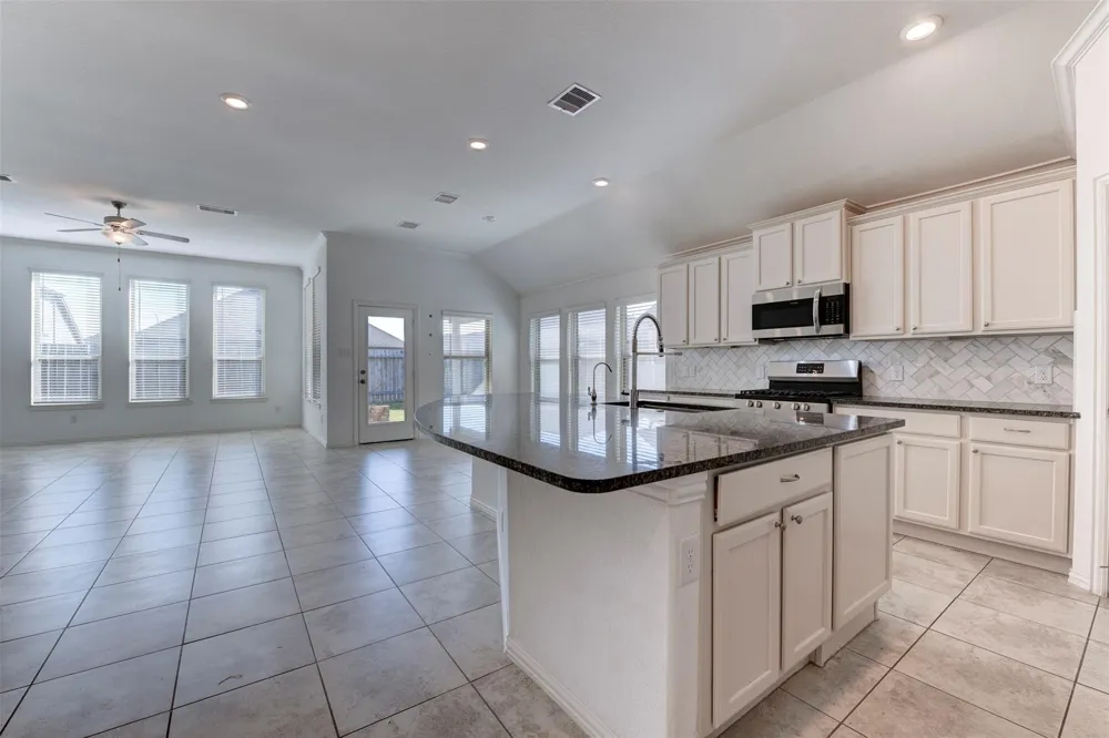 2315 Ocean Pass Lane Richmond, TX 77469