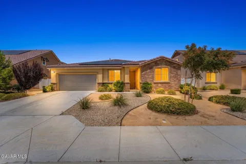 2107 Helconia Court