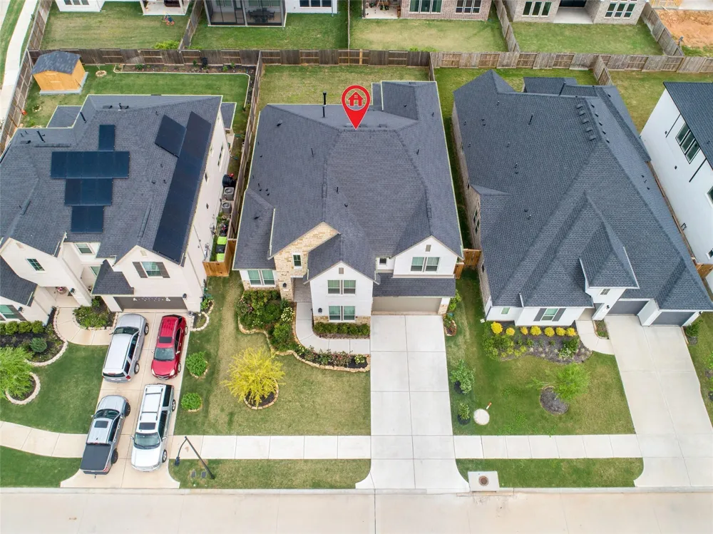 32018 Crested Knoll Court Fulshear, TX 77441