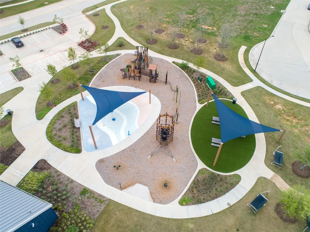 32018 Crested Knoll Court Fulshear, TX 77441