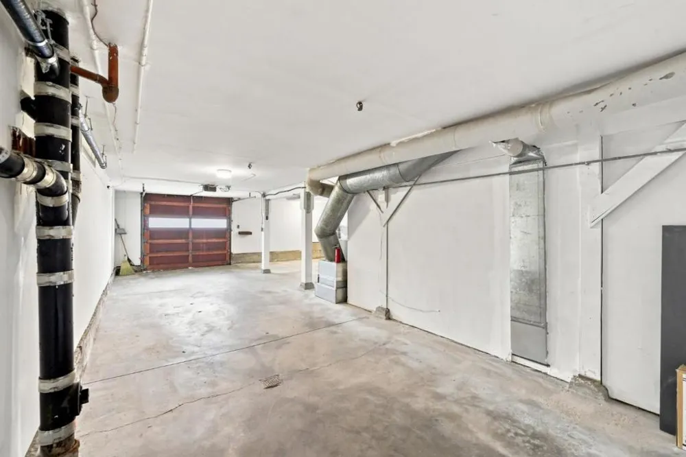 217 Del Prado Drive Daly City, CA 94015