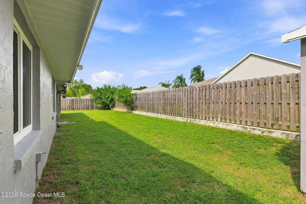 846 Raintree Avenue Rockledge, FL 32955