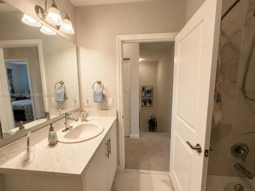 1222 NW 3rd Ln Florida City, FL 33034