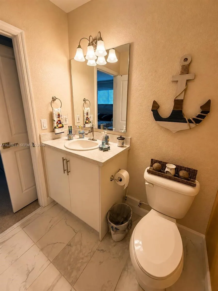 1222 NW 3rd Ln Florida City, FL 33034