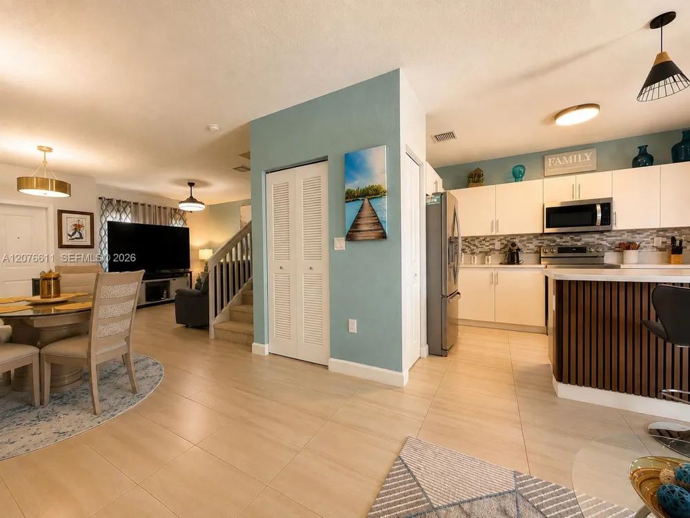 1222 NW 3rd Ln Florida City, FL 33034