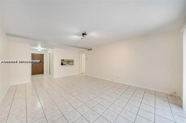 4848 NW 24th Ct #230 Lauderdale Lakes, FL 33313
