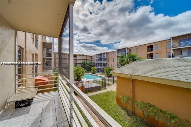 4848 NW 24th Ct #230 Lauderdale Lakes, FL 33313