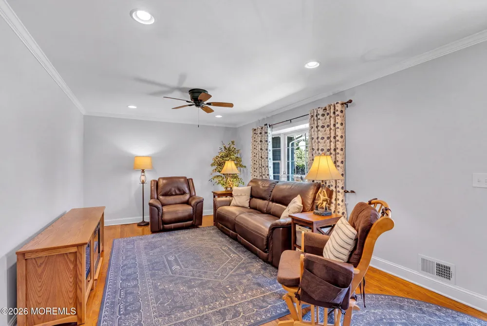 368 Leesville Road Jackson, NJ 08527