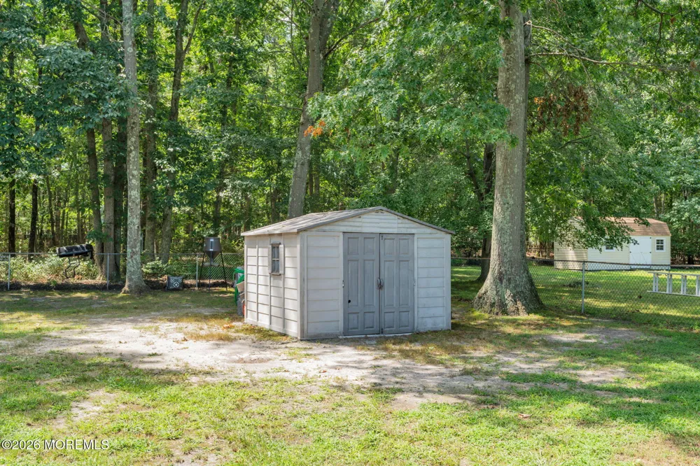 368 Leesville Road Jackson, NJ 08527
