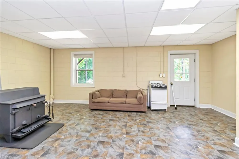 1050 Staghorn Road Purlear, NC 28665
