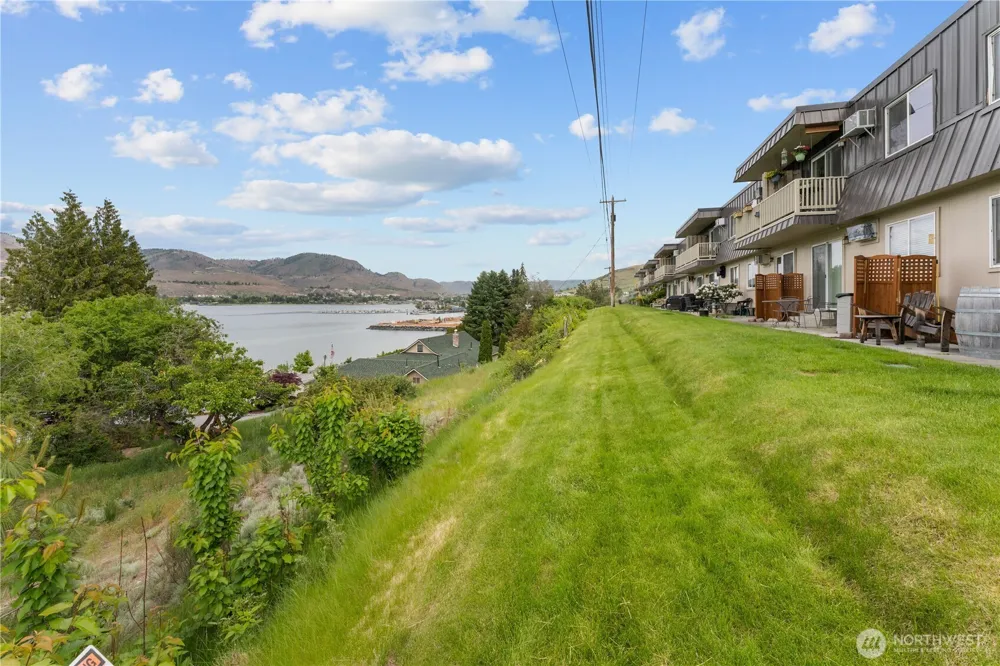 1902 W Prospect Street #105 Chelan, WA 98816