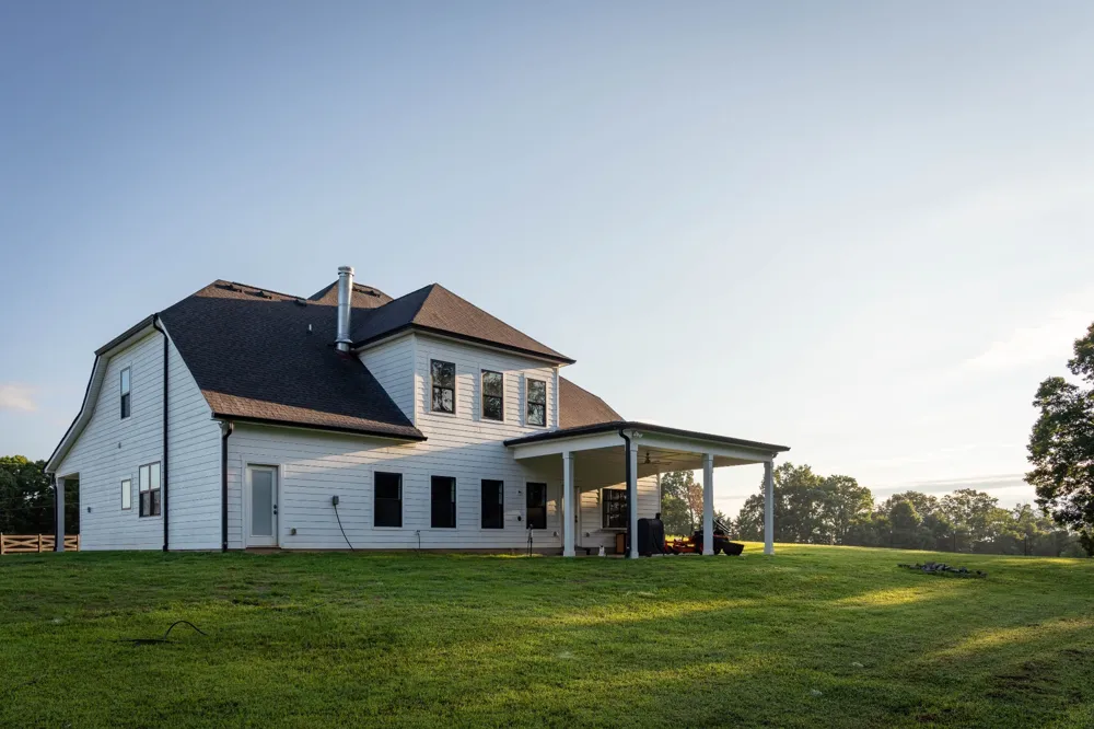 3393 Slayden Marion Rd Cumberland Furnace, TN 37051