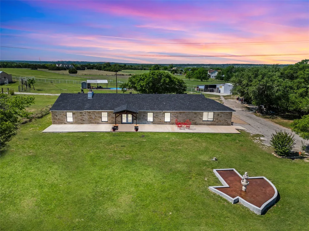 748 Rocky Ridge Lane Weatherford, TX 76085