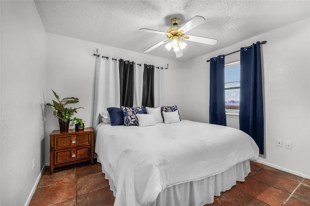 748 Rocky Ridge Lane Weatherford, TX 76085