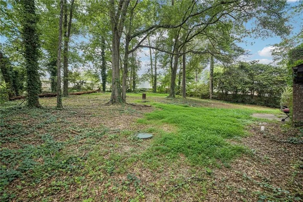 667 Kingswood Court Lithia Springs, GA 30122