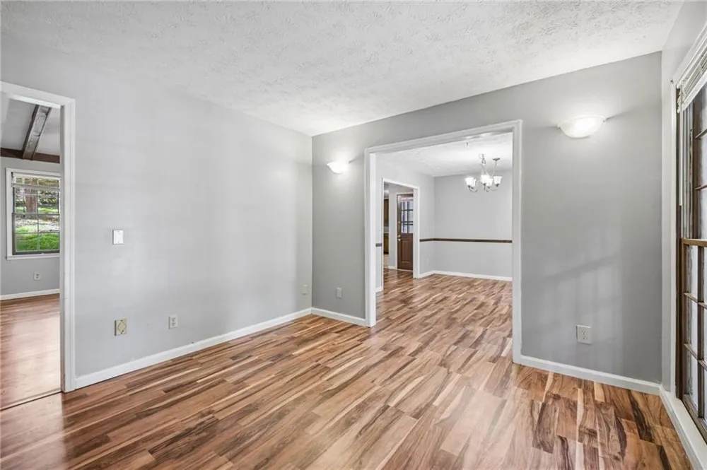667 Kingswood Court Lithia Springs, GA 30122