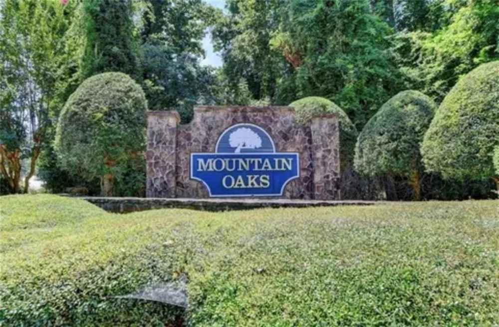 6782 Poplar Grove Way Stone Mountain, GA 30087