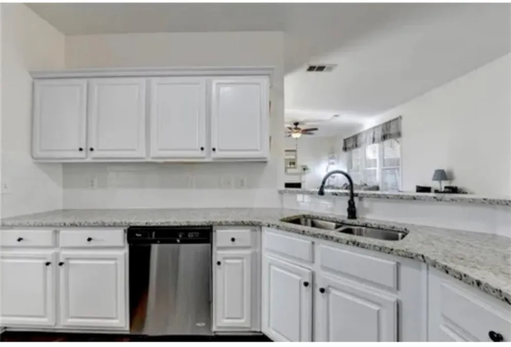 6782 Poplar Grove Way Stone Mountain, GA 30087