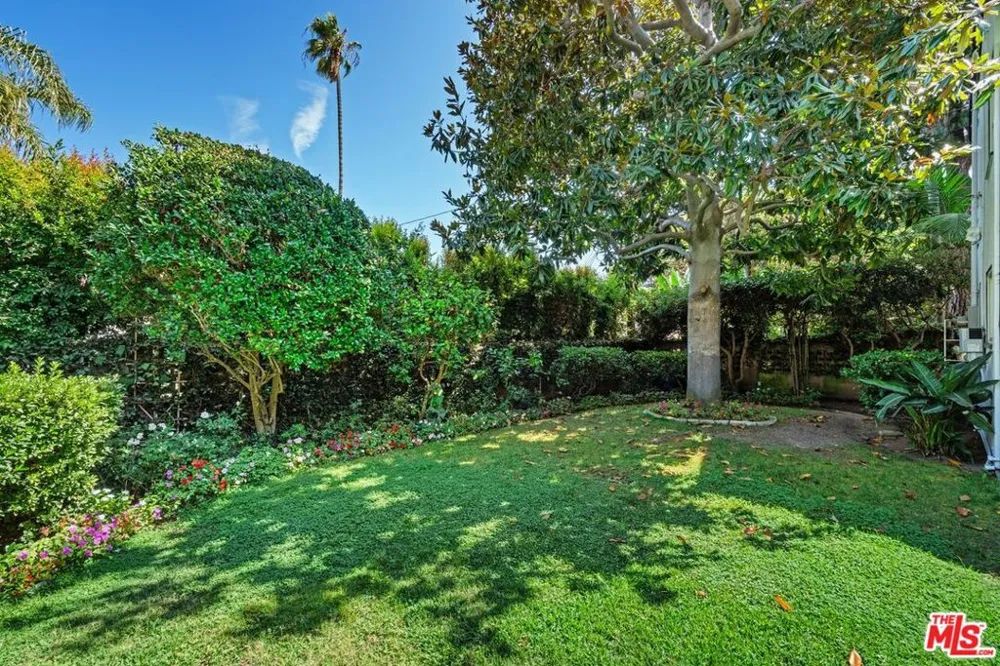 3304 Shelby Drive Los Angeles, CA 90034