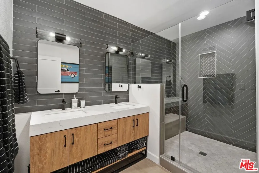 3304 Shelby Drive Los Angeles, CA 90034