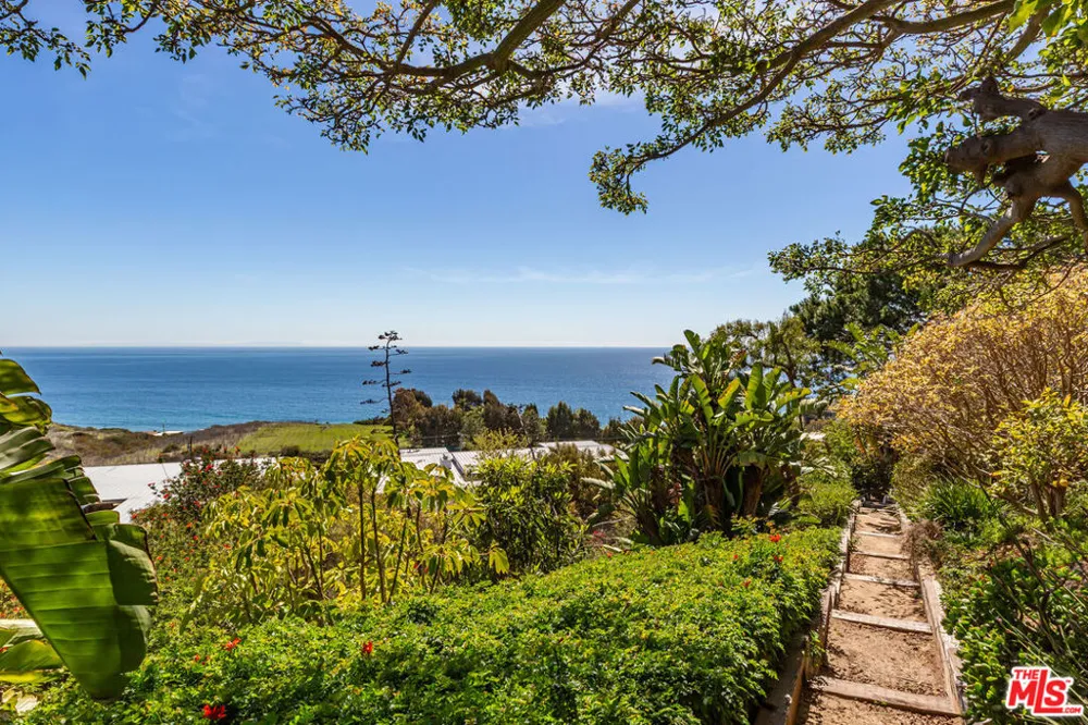 24630 Blue Dane Lane Malibu, CA 90265