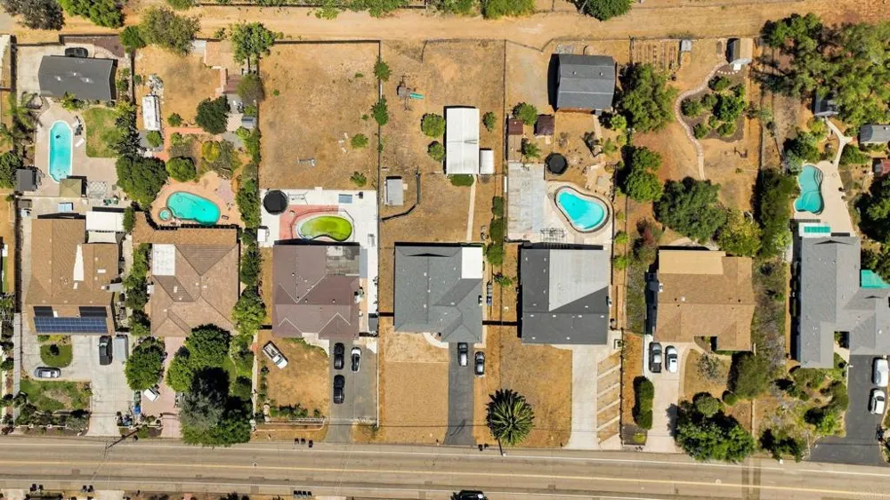 1572 Hidden Mesa Road El Cajon, CA 92019