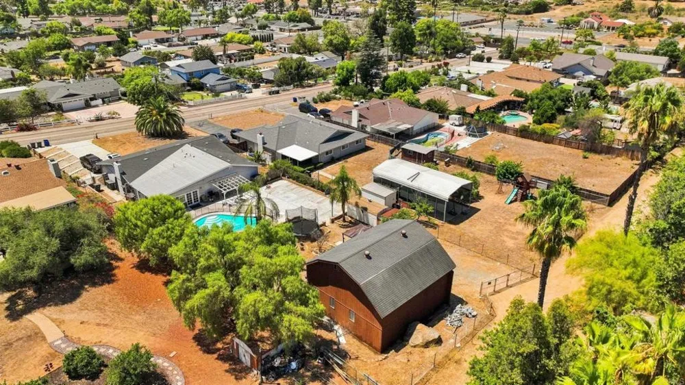 1572 Hidden Mesa Road El Cajon, CA 92019