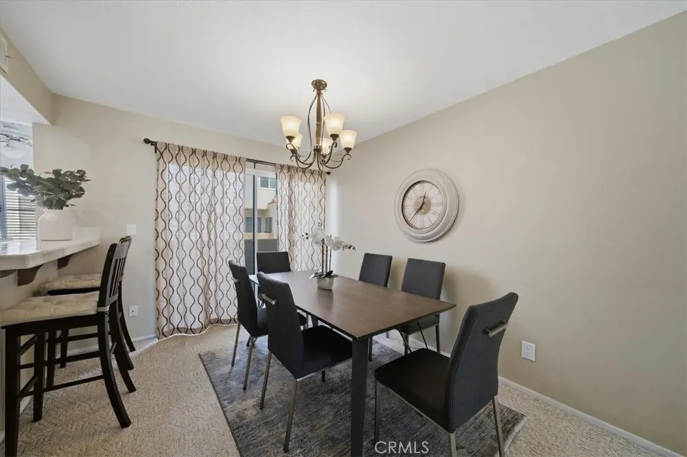 5455 Sylmar #1402 Sherman Oaks, CA 91401
